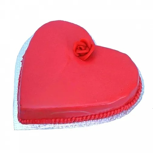 3LBS HEART SHAPE CAKE - TEHZEEB BAKERS